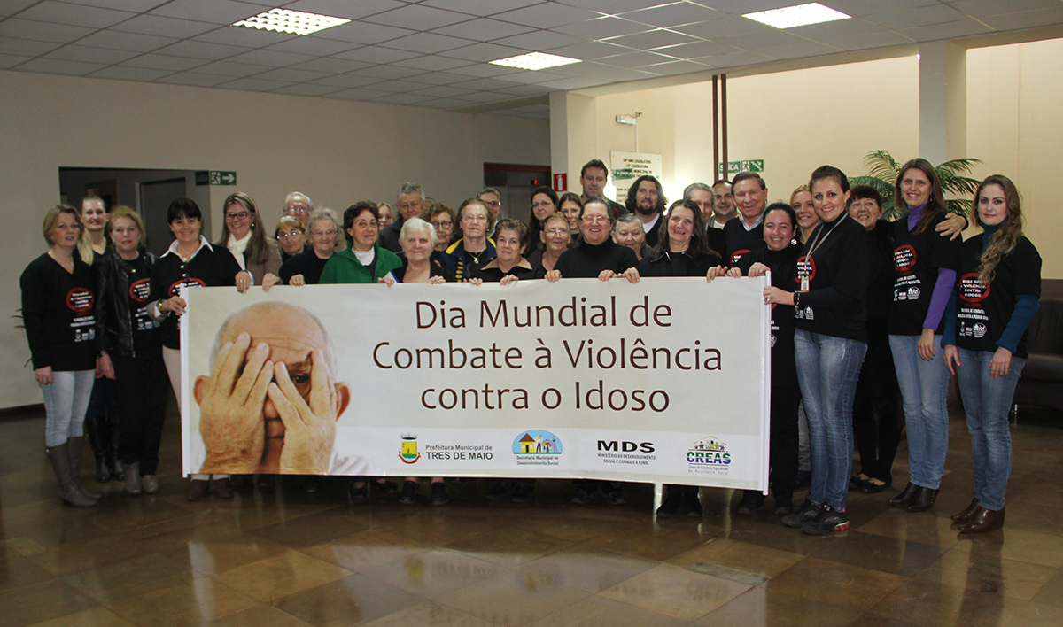 DESENVOLVIMENTO SOCIAL FAZ EVENTO AO DIA DE COMBATE À VIOLÊNCIA AO IDOSO